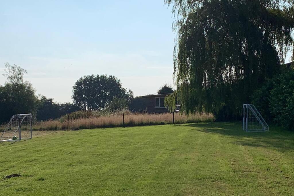 Holly Cottage, 2 Bed House, Sleeps 6 Cleobury Mortimer المظهر الخارجي الصورة