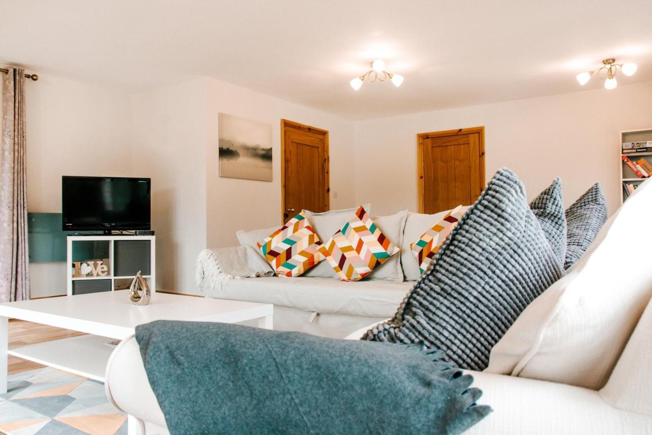 Holly Cottage, 2 Bed House, Sleeps 6 Cleobury Mortimer المظهر الخارجي الصورة